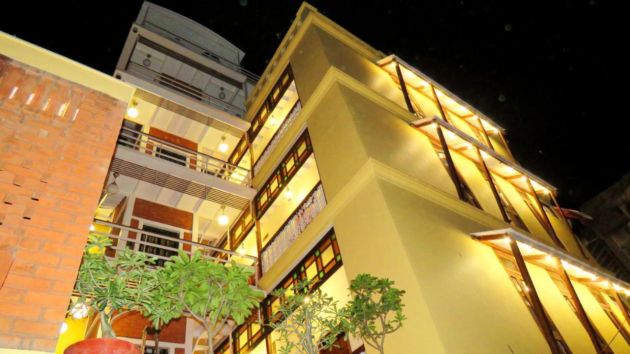 芒加尔达斯尼哈维利2号酒店-Mg住宿 阿穆达巴 外观 照片